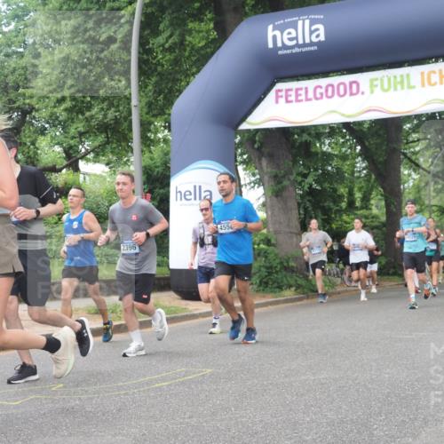 29.06.2025 - hella hamburg halbmarathon KatJ http://msf.ph/oto/8268390 29.06.2025 10:39:26 Zwischen KM18-KM19 2396, 3426, 4558, 4635, 5116, 5607, 6776, 7409, 8720 meine-sportfotos.de