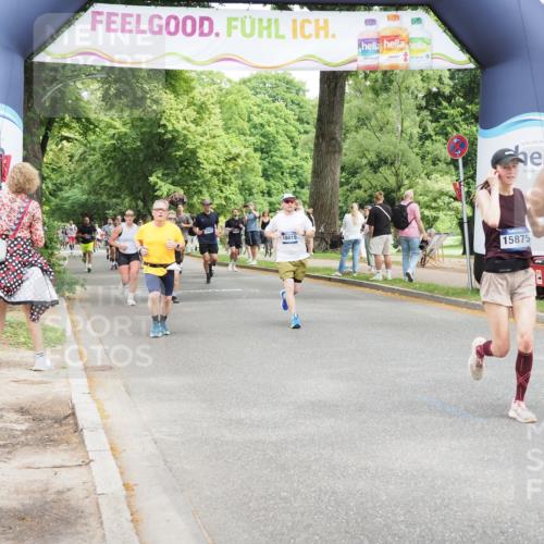 29.06.2025 - hella hamburg halbmarathon MichiJ http://msf.ph/oto/8268465 29.06.2025 10:55:11 Zwischen KM18-KM19 5232, 7846, 9173, 9366, 9781, 10709, 11873, 14785, 15875, 17540, 19034 meine-sportfotos.de