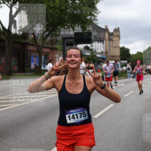 29.06.2025 - hella hamburg halbmarathon Yannick Fuchs http://msf.ph/oto/8268525 29.06.2025 10:48:56 20KM 1125, 1496, 1506, 1628, 2029, 2119, 2252, 2448, 2474, 2561, 2771, 2884, 2955, 3041, 3652, 3791, 3794, 3945, 4029, 4231, 4616, 4868, 4903, 4938, 5319, 6355, 6433, 6443, 6587, 6891, 6938, 8487, 8514, 8618, 8973, 10044, 10368, 10376, 11184, 11333, 11568, 11747, 11797, 11799, 11976, 12483, 12526, 12584, 12961, 13267, 13988, 14036, 14175, 14592, 14638, 14834, 14845, 14948, 15389, 15854, 15868, 15896, 16047, 16110, 16327, 17842, 18031, 18380 meine-sportfotos.de