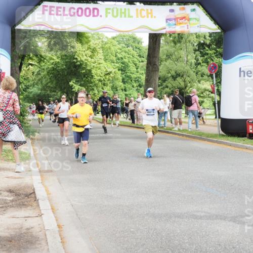29.06.2025 - hella hamburg halbmarathon MichiJ http://msf.ph/oto/8268562 29.06.2025 10:55:12 Zwischen KM18-KM19 5232, 7846, 9173, 9366, 9781, 10709, 11873, 15875, 17540, 18015, 19034 meine-sportfotos.de