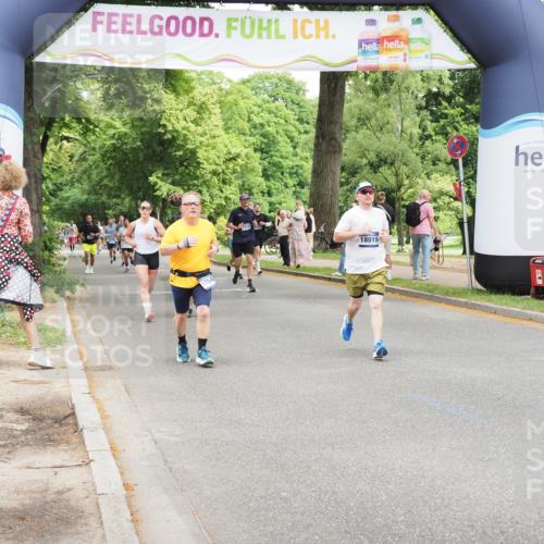 29.06.2025 - hella hamburg halbmarathon MichiJ http://msf.ph/oto/8268584 29.06.2025 10:55:12 Zwischen KM18-KM19 5232, 7846, 9173, 9366, 9781, 10709, 11873, 15875, 17540, 18015, 19034 meine-sportfotos.de