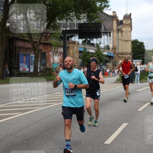 29.06.2025 - hella hamburg halbmarathon Yannick Fuchs http://msf.ph/oto/8268637 29.06.2025 10:36:51 20KM 1169, 1209, 1256, 1312, 1700, 1903, 1962, 2233, 3523, 4823, 5436, 5682, 6639, 6721, 6770, 7363, 7448, 7693, 7765, 7865, 8694, 9365, 10216, 10469, 12098, 13446, 13483, 13709, 13725, 14811, 15095, 15175, 15270, 15654, 16281, 16295, 16507, 16626, 16660, 17000, 17016, 17363, 17637, 17864, 17926, 18330, 18559, 18920 meine-sportfotos.de