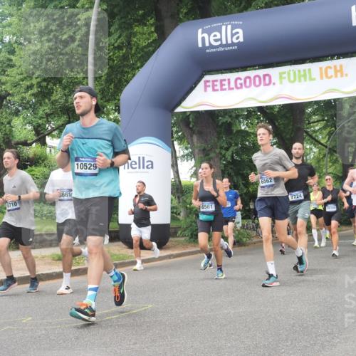 29.06.2025 - hella hamburg halbmarathon KatJ http://msf.ph/oto/8268670 29.06.2025 10:39:29 Zwischen KM18-KM19 2396, 3426, 4558, 4635, 4839, 5032, 5116, 5607, 6562, 7724, 8661, 8710, 8720 meine-sportfotos.de