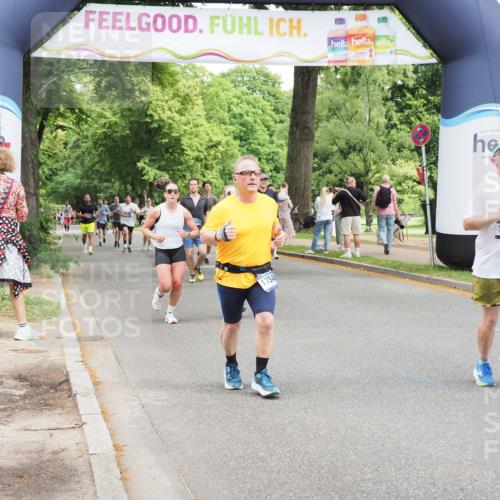 29.06.2025 - hella hamburg halbmarathon MichiJ http://msf.ph/oto/8268696 29.06.2025 10:55:14 Zwischen KM18-KM19 5232, 7846, 9366, 9781, 10709, 11873, 13331, 14060, 14196, 15875, 17540, 18015 meine-sportfotos.de