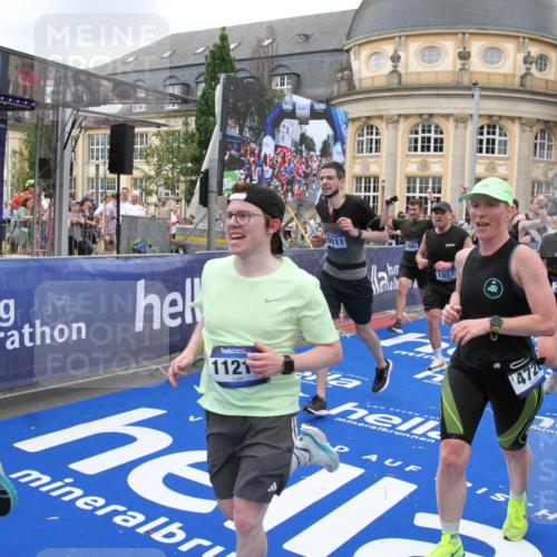 29.06.2025 - hella hamburg halbmarathon Michael Strokosch http://msf.ph/oto/8268712 29.06.2025 10:52:56 Ziel 1257, 1258, 1657, 2099, 2444, 2814, 2910, 4557, 4558, 4770, 5077, 5907, 8139, 8720, 8955, 9065, 9163, 10724, 10811, 11217, 11992, 14198, 14286 meine-sportfotos.de