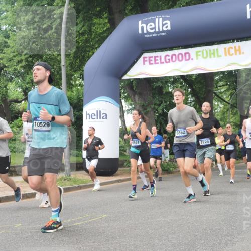 29.06.2025 - hella hamburg halbmarathon KatJ http://msf.ph/oto/8268726 29.06.2025 10:39:29 Zwischen KM18-KM19 2396, 3426, 4558, 4635, 4839, 5032, 5116, 5607, 6562, 7724, 8661, 8710, 8720 meine-sportfotos.de