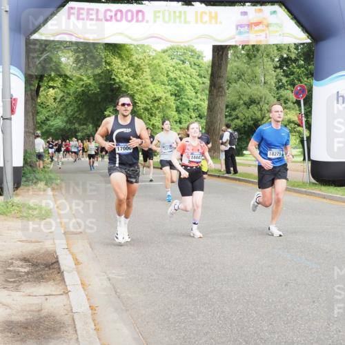 29.06.2025 - hella hamburg halbmarathon MichiJ http://msf.ph/oto/8268729 29.06.2025 10:30:56 Zwischen KM18-KM19 1312, 13446, 13709, 14447, 15175, 17000, 18275 meine-sportfotos.de