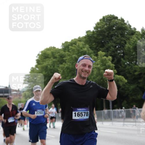 29.06.2025 - hella hamburg halbmarathon Jannik Wohlers http://msf.ph/oto/8268848 29.06.2025 10:33:45 Lombardsbrücke 1705, 1787, 2265, 2464, 2496, 2526, 2933, 3145, 3829, 3848, 4807, 4824, 4826, 5561, 5584, 7324, 7329, 8277, 8349, 10360, 10800, 11432, 11642, 11668, 12165, 12330, 12896, 13401, 13437, 13485, 14047, 14058, 14873, 14919, 15792, 15793, 15845, 15983, 16115, 16578, 17105, 17440, 17789, 17953, 18044, 19145, 19164 meine-sportfotos.de