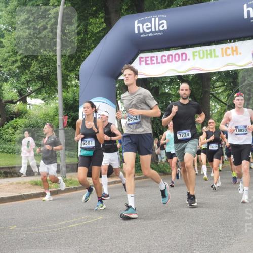 29.06.2025 - hella hamburg halbmarathon KatJ http://msf.ph/oto/8268862 29.06.2025 10:39:30 Zwischen KM18-KM19 2396, 3426, 4558, 4635, 4814, 4839, 5032, 5116, 5607, 6562, 7724, 8661, 8710, 8720 meine-sportfotos.de