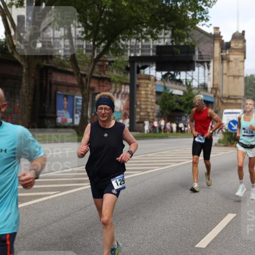 29.06.2025 - hella hamburg halbmarathon Yannick Fuchs http://msf.ph/oto/8268873 29.06.2025 10:36:52 20KM 1209, 1256, 1312, 1700, 1903, 2233, 3523, 4823, 5436, 5682, 6639, 6721, 6770, 7363, 7448, 7693, 7765, 7865, 8694, 10216, 10469, 12098, 13446, 13483, 13709, 13725, 14811, 15095, 15175, 15270, 15654, 16281, 16295, 16507, 16626, 16660, 17000, 17016, 17363, 17637, 17864, 17926, 18330, 18559, 18920 meine-sportfotos.de
