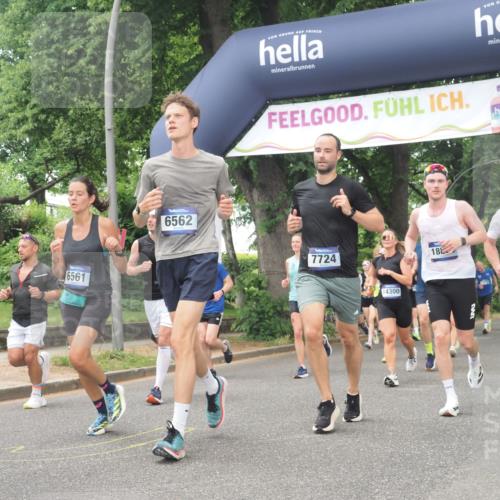 29.06.2025 - hella hamburg halbmarathon KatJ http://msf.ph/oto/8268936 29.06.2025 10:39:30 Zwischen KM18-KM19 2396, 3426, 4558, 4635, 4814, 4839, 5032, 5116, 5607, 6562, 7724, 8661, 8710, 8720 meine-sportfotos.de