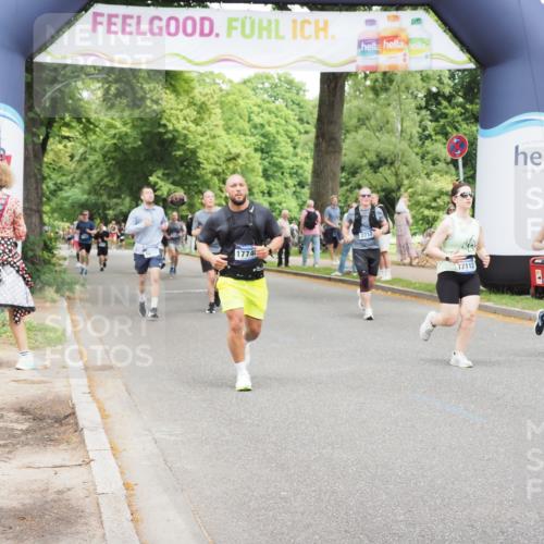 29.06.2025 - hella hamburg halbmarathon MichiJ http://msf.ph/oto/8268962 29.06.2025 10:55:21 Zwischen KM18-KM19 2712, 4032, 9253, 9886, 13331, 14060, 14196, 17113, 17746, 18236, 18239, 18555 meine-sportfotos.de