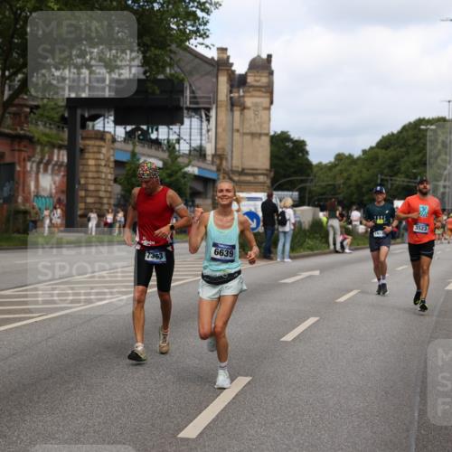 29.06.2025 - hella hamburg halbmarathon Yannick Fuchs http://msf.ph/oto/8269038 29.06.2025 10:36:52 20KM 1209, 1256, 1312, 1700, 1903, 2233, 3523, 4823, 5436, 5682, 6639, 6721, 6770, 7363, 7448, 7693, 7765, 7865, 8694, 10216, 10469, 12098, 13446, 13483, 13709, 13725, 14811, 15095, 15175, 15270, 15654, 16281, 16295, 16507, 16626, 16660, 17000, 17016, 17363, 17637, 17864, 17926, 18330, 18559, 18920 meine-sportfotos.de