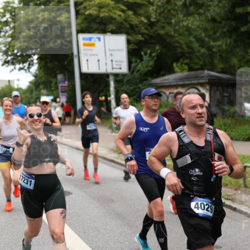 29.06.2025 - hella hamburg halbmarathon Yannick Fuchs http://msf.ph/oto/8269171 29.06.2025 10:48:58 20KM 1125, 1506, 1628, 2029, 2119, 2252, 2448, 2561, 2771, 2884, 2955, 3041, 3652, 3945, 4029, 4231, 4616, 4868, 4903, 4938, 5319, 6355, 6433, 6587, 6891, 6938, 8487, 8514, 8618, 8973, 10044, 10368, 10376, 11184, 11333, 11568, 11747, 11797, 11799, 11976, 12483, 12526, 12584, 12961, 13267, 13988, 14036, 14175, 14592, 14638, 14834, 14845, 14909, 14948, 15389, 15854, 15868, 15896, 16047, 16110, 16327, 17842, 18031, 18190, 18380 meine-sportfotos.de