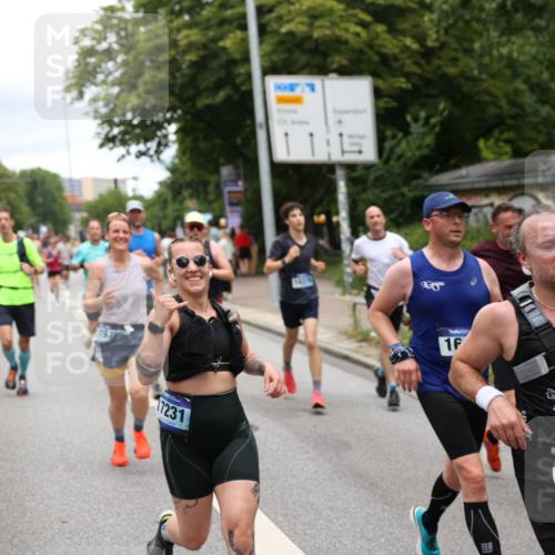 29.06.2025 - hella hamburg halbmarathon Yannick Fuchs http://msf.ph/oto/8269182 29.06.2025 10:48:58 20KM 1125, 1506, 1628, 2029, 2119, 2252, 2448, 2561, 2771, 2884, 2955, 3041, 3652, 3945, 4029, 4231, 4616, 4868, 4903, 4938, 5319, 6355, 6433, 6587, 6891, 6938, 8487, 8514, 8618, 8973, 10044, 10368, 10376, 11184, 11333, 11568, 11747, 11797, 11799, 11976, 12483, 12526, 12584, 12961, 13267, 13988, 14036, 14175, 14592, 14638, 14834, 14845, 14909, 14948, 15389, 15854, 15868, 15896, 16047, 16110, 16327, 17842, 18031, 18190, 18380 meine-sportfotos.de