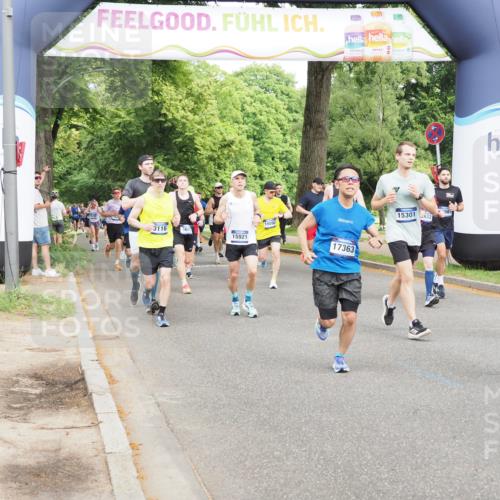 29.06.2025 - hella hamburg halbmarathon MichiJ http://msf.ph/oto/8269223 29.06.2025 10:31:08 Zwischen KM18-KM19 2233, 3116, 3697, 9371, 14201, 14210, 15301, 15921, 16626, 17363, 18632, 18920, 18987, 19090 meine-sportfotos.de