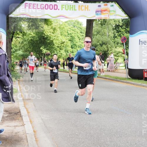 29.06.2025 - hella hamburg halbmarathon MichiJ http://msf.ph/oto/8269281 29.06.2025 10:55:29 Zwischen KM18-KM19 2712, 4492, 6822, 8147, 9128, 14149, 17746, 18042, 19134 meine-sportfotos.de