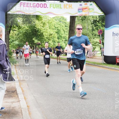 29.06.2025 - hella hamburg halbmarathon MichiJ http://msf.ph/oto/8269295 29.06.2025 10:55:29 Zwischen KM18-KM19 2712, 4492, 6822, 8147, 9128, 14149, 17746, 18042, 19134 meine-sportfotos.de