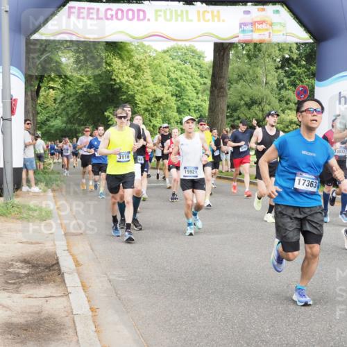 29.06.2025 - hella hamburg halbmarathon MichiJ http://msf.ph/oto/8269299 29.06.2025 10:31:08 Zwischen KM18-KM19 2233, 3116, 3697, 9371, 14201, 14210, 15301, 15921, 16626, 17363, 18632, 18920, 18987, 19090 meine-sportfotos.de