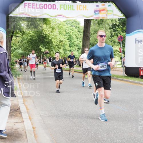 29.06.2025 - hella hamburg halbmarathon MichiJ http://msf.ph/oto/8269301 29.06.2025 10:55:29 Zwischen KM18-KM19 2712, 4492, 6822, 8147, 9128, 14149, 17746, 18042, 19134 meine-sportfotos.de