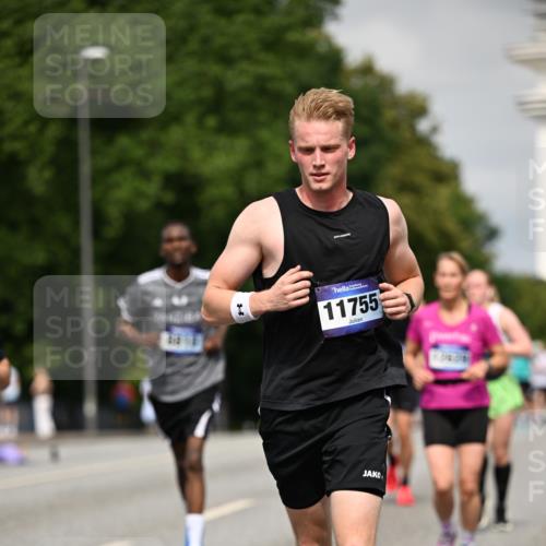 29.06.2025 - hella hamburg halbmarathon Dr. Thomas Lammeyer http://msf.ph/oto/8269332 29.06.2025 10:15:09 Kennedybrücke 1531, 1866, 2868, 4287, 5379, 5440, 8171, 8807, 8810, 9169, 10196, 10372, 11149, 11321 meine-sportfotos.de