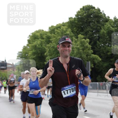 29.06.2025 - hella hamburg halbmarathon Jannik Wohlers http://msf.ph/oto/8269334 29.06.2025 10:33:48 Lombardsbrücke 1672, 1705, 1787, 2265, 2464, 2496, 2526, 2801, 2933, 3145, 3829, 3848, 4807, 4824, 4826, 5584, 6105, 7324, 7329, 8277, 8349, 8965, 10360, 10564, 11432, 11642, 11668, 12165, 12330, 12896, 13437, 13485, 13747, 14047, 14058, 14854, 14855, 14873, 14919, 15792, 15793, 15845, 15983, 16115, 16578, 17105, 17440, 17650, 17789, 17953, 18044 meine-sportfotos.de
