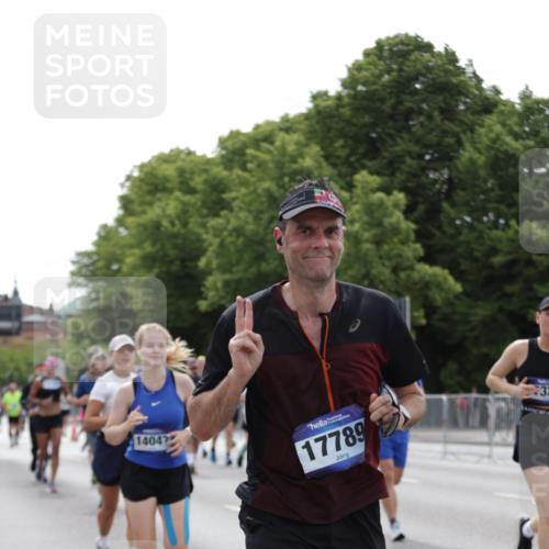 29.06.2025 - hella hamburg halbmarathon Jannik Wohlers http://msf.ph/oto/8269386 29.06.2025 10:33:48 Lombardsbrücke 1672, 1705, 1787, 2265, 2464, 2496, 2526, 2801, 2933, 3145, 3829, 3848, 4807, 4824, 4826, 5584, 6105, 7324, 7329, 8277, 8349, 8965, 10360, 10564, 11432, 11642, 11668, 12165, 12330, 12896, 13437, 13485, 13747, 14047, 14058, 14854, 14855, 14873, 14919, 15792, 15793, 15845, 15983, 16115, 16578, 17105, 17440, 17650, 17789, 17953, 18044 meine-sportfotos.de