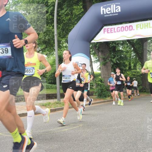 29.06.2025 - hella hamburg halbmarathon KatJ http://msf.ph/oto/8269393 29.06.2025 10:39:33 Zwischen KM18-KM19 2364, 2396, 4814, 4839, 5032, 5482, 6562, 6657, 7178, 7724, 7732, 8172, 8661, 8710, 8720 meine-sportfotos.de