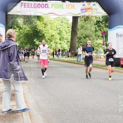 29.06.2025 - hella hamburg halbmarathon MichiJ http://msf.ph/oto/8269436 29.06.2025 10:55:32 Zwischen KM18-KM19 4492, 8632, 9128, 14149, 14868, 15697, 18042, 19134 meine-sportfotos.de