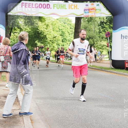 29.06.2025 - hella hamburg halbmarathon MichiJ http://msf.ph/oto/8269635 29.06.2025 10:55:34 Zwischen KM18-KM19 4492, 8632, 9075, 9128, 14149, 14868, 15697, 19134 meine-sportfotos.de