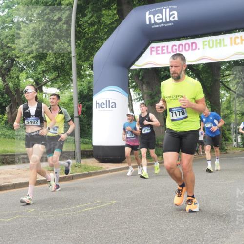 29.06.2025 - hella hamburg halbmarathon KatJ http://msf.ph/oto/8269655 29.06.2025 10:39:34 Zwischen KM18-KM19 2364, 4121, 4814, 4839, 5032, 5482, 6562, 6657, 7178, 7724, 7732, 8172, 8661, 8710, 8720 meine-sportfotos.de
