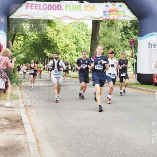 29.06.2025 - hella hamburg halbmarathon MichiJ http://msf.ph/oto/8269780 29.06.2025 10:55:38 Zwischen KM18-KM19 1071, 3154, 6217, 8263, 8632, 9075, 14868, 15697, 18176 meine-sportfotos.de