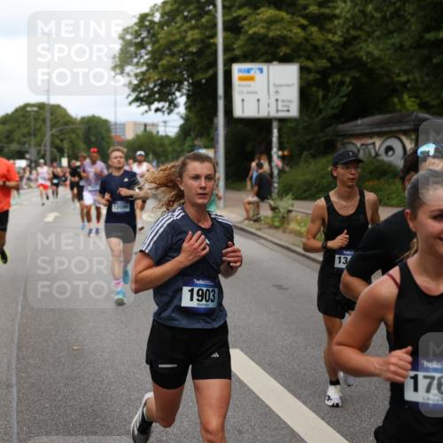 29.06.2025 - hella hamburg halbmarathon Yannick Fuchs http://msf.ph/oto/8269840 29.06.2025 10:36:54 20KM 1209, 1256, 1312, 1700, 1903, 2233, 3523, 4823, 5436, 5682, 6639, 6721, 6770, 7035, 7363, 7448, 7693, 7734, 7765, 7865, 9833, 10216, 10469, 12098, 13446, 13483, 13709, 13725, 14811, 15095, 15175, 15270, 16281, 16295, 16507, 16626, 16660, 17000, 17016, 17177, 17363, 17637, 17864, 17926, 18330, 18559, 18920 meine-sportfotos.de