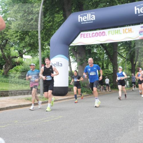 29.06.2025 - hella hamburg halbmarathon KatJ http://msf.ph/oto/8269863 29.06.2025 10:39:35 Zwischen KM18-KM19 1683, 2364, 4121, 4814, 4839, 5032, 5482, 6562, 6657, 7178, 7724, 7732, 8172, 8661, 8710 meine-sportfotos.de