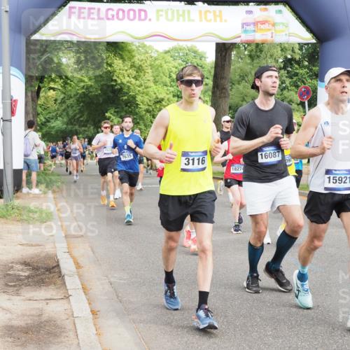 29.06.2025 - hella hamburg halbmarathon MichiJ http://msf.ph/oto/8269886 29.06.2025 10:31:10 Zwischen KM18-KM19 1353, 2233, 3116, 3697, 7448, 9371, 14201, 14210, 15233, 15301, 15921, 16626, 17363, 17733, 17864, 17911, 18274, 18632, 18920, 18987, 19090 meine-sportfotos.de