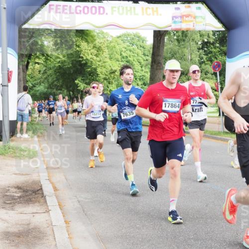 29.06.2025 - hella hamburg halbmarathon MichiJ http://msf.ph/oto/8269969 29.06.2025 10:31:11 Zwischen KM18-KM19 1353, 2233, 3116, 3697, 7448, 7635, 9371, 11907, 14201, 14210, 15233, 15301, 15921, 16626, 17363, 17733, 17864, 17911, 18274, 18449, 18632, 18920, 18987, 19090 meine-sportfotos.de