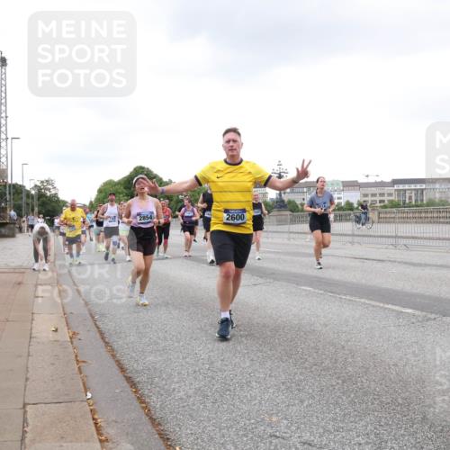 29.06.2025 - hella hamburg halbmarathon Lena Gebhardt http://msf.ph/oto/8270080 29.06.2025 10:54:17 Lombardsbrücke 1263, 2854, 2600, 1017, 1263, 1687, 1744, 1753, 1762, 1779, 1789, 1822, 1949, 2079, 2244, 2372, 2532, 2600, 2761, 2854, 3079, 3187, 3188, 3249, 3364, 3465, 3467, 3557, 3761, 3795, 3857, 4323, 4685, 4720, 4838, 4971, 5157, 5185, 5216, 5309, 5430, 5514, 5804, 5817, 5898, 5933, 5964, 5993, 6023, 6192, 6279, 6468, 6583, 6987, 6988, 7498, 7614, 7670, 7874, 7946, 7986, 8801, 8803, 8867, 8924, 9130, 9138, 9203, 9503, 9572, 10207, 11354, 11390, 11785, 12930 meine-sportfotos.de
