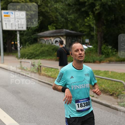 29.06.2025 - hella hamburg halbmarathon Yannick Fuchs http://msf.ph/oto/8270146 29.06.2025 10:49:02 20KM 1125, 1506, 1628, 2029, 2119, 2252, 2448, 2561, 2884, 2955, 3256, 3652, 4029, 4616, 4868, 4903, 5021, 5319, 6355, 6433, 6587, 6891, 6938, 8487, 8618, 8973, 10044, 10188, 10368, 10376, 11184, 11568, 11797, 11799, 11976, 12483, 12526, 12584, 12961, 13267, 13988, 14750, 14834, 14845, 14909, 15389, 15854, 15868, 15896, 16047, 16110, 16327, 17842, 18031, 18190, 18380 meine-sportfotos.de