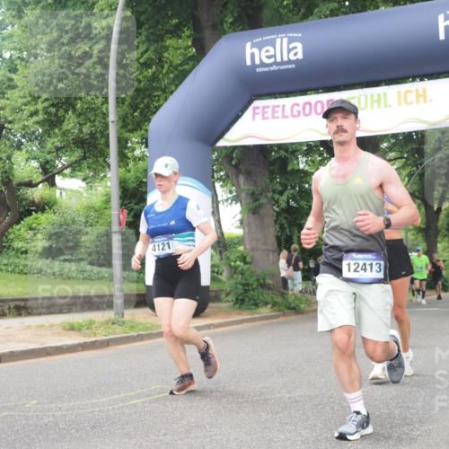 29.06.2025 - hella hamburg halbmarathon KatJ http://msf.ph/oto/8270201 29.06.2025 10:39:37 Zwischen KM18-KM19 1683, 2364, 4121, 4814, 4839, 5482, 6657, 7178, 7732, 8172, 8710 meine-sportfotos.de