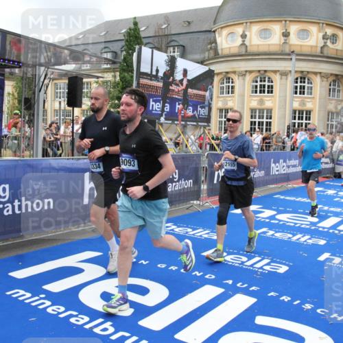 29.06.2025 - hella hamburg halbmarathon Michael Strokosch http://msf.ph/oto/8270218 29.06.2025 10:53:07 Ziel 2208, 3059, 3258, 3334, 4121, 7509, 7864, 8587, 9093, 9537, 12155, 12367, 12519, 12910, 14323, 14791, 18590, 19208 meine-sportfotos.de