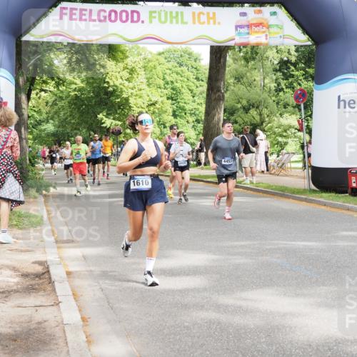 29.06.2025 - hella hamburg halbmarathon MichiJ http://msf.ph/oto/8270237 29.06.2025 10:55:41 Zwischen KM18-KM19 1071, 1610, 2281, 3154, 4453, 6026, 6217, 8263, 9075, 18176 meine-sportfotos.de