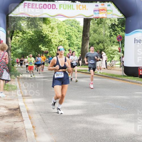 29.06.2025 - hella hamburg halbmarathon MichiJ http://msf.ph/oto/8270253 29.06.2025 10:55:41 Zwischen KM18-KM19 1071, 1610, 2281, 3154, 4453, 6026, 6217, 8263, 9075, 18176 meine-sportfotos.de
