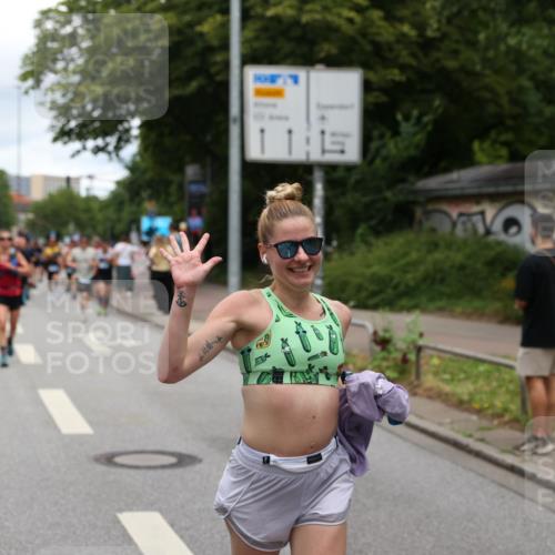29.06.2025 - hella hamburg halbmarathon Yannick Fuchs http://msf.ph/oto/8270287 29.06.2025 10:49:03 20KM 1125, 1506, 1628, 2029, 2119, 2252, 2448, 2561, 2955, 3256, 3652, 4029, 4616, 4868, 4903, 5021, 5319, 6355, 6433, 6891, 6938, 8487, 8618, 8973, 10044, 10188, 10368, 10376, 11184, 11568, 11797, 11799, 11976, 12483, 12526, 12584, 12961, 13267, 14750, 14834, 14845, 14909, 15389, 15854, 15868, 15896, 16110, 16327, 17842, 18031, 18190, 18380 meine-sportfotos.de