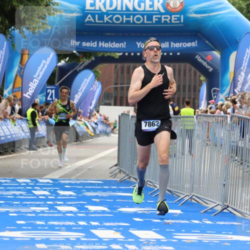 29.06.2025 - hella hamburg halbmarathon Strokosch-Dieckow http://msf.ph/oto/8270312 29.06.2025 10:23:02 Ziel 4128, 7862, 18328, 18930 meine-sportfotos.de