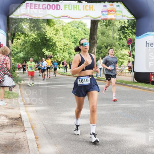 29.06.2025 - hella hamburg halbmarathon MichiJ http://msf.ph/oto/8270324 29.06.2025 10:55:42 Zwischen KM18-KM19 1071, 1610, 2281, 3154, 4453, 6026, 6217, 8263, 15369, 18176 meine-sportfotos.de