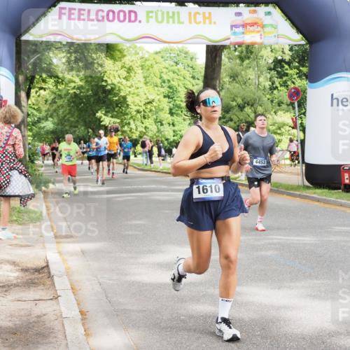29.06.2025 - hella hamburg halbmarathon MichiJ http://msf.ph/oto/8270337 29.06.2025 10:55:42 Zwischen KM18-KM19 1071, 1610, 2281, 3154, 4453, 6026, 6217, 8263, 15369, 18176 meine-sportfotos.de