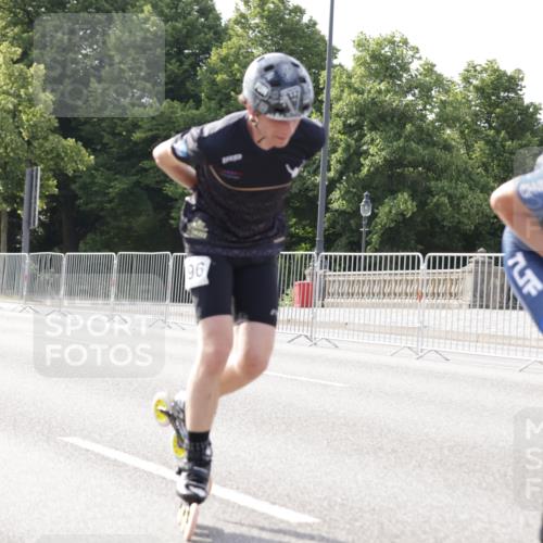 29.06.2025 - hella hamburg halbmarathon Jannik Wohlers http://msf.ph/oto/8270410 29.06.2025 08:51:25 Lombardsbrücke  meine-sportfotos.de