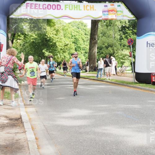 29.06.2025 - hella hamburg halbmarathon MichiJ http://msf.ph/oto/8270540 29.06.2025 10:55:45 Zwischen KM18-KM19 1610, 2281, 3154, 4453, 6026, 6217, 8263, 8563, 15369, 18176 meine-sportfotos.de