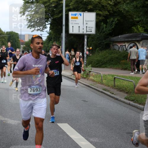 29.06.2025 - hella hamburg halbmarathon Yannick Fuchs http://msf.ph/oto/8270771 29.06.2025 10:36:59 20KM 1209, 1312, 1700, 1903, 2233, 3523, 4235, 4823, 5436, 6721, 6770, 7035, 7363, 7448, 7693, 7734, 7765, 7865, 9833, 10216, 10469, 11907, 12098, 13446, 13483, 13709, 13725, 14811, 15095, 15175, 15270, 15297, 15301, 16295, 16333, 16507, 16626, 16660, 16677, 17000, 17016, 17177, 17363, 17637, 17864, 18330, 18559, 18632, 18680, 18920 meine-sportfotos.de
