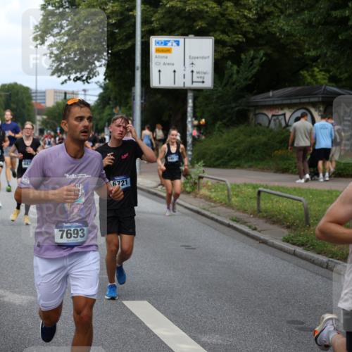 29.06.2025 - hella hamburg halbmarathon Yannick Fuchs http://msf.ph/oto/8270821 29.06.2025 10:36:59 20KM 1209, 1312, 1700, 1903, 2233, 3523, 4235, 4823, 5436, 6721, 6770, 7035, 7363, 7448, 7693, 7734, 7765, 7865, 9833, 10216, 10469, 11907, 12098, 13446, 13483, 13709, 13725, 14811, 15095, 15175, 15270, 15297, 15301, 16295, 16333, 16507, 16626, 16660, 16677, 17000, 17016, 17177, 17363, 17637, 17864, 18330, 18559, 18632, 18680, 18920 meine-sportfotos.de